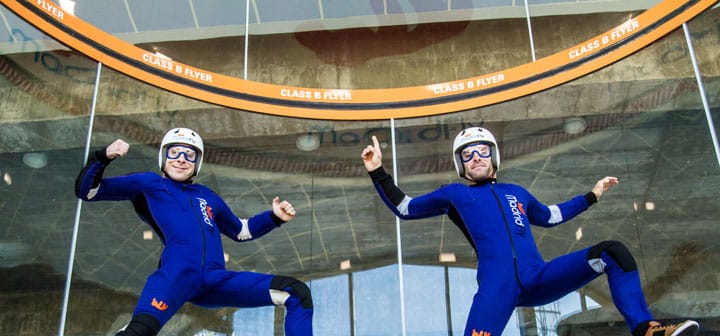 Two instructors fly near the Class B line in Madrid Fly
